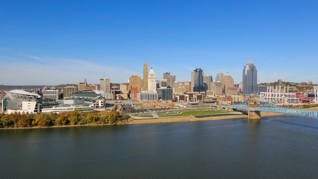 new-Cincinnati (Downtown), OH 001 (1) Large.jpeg